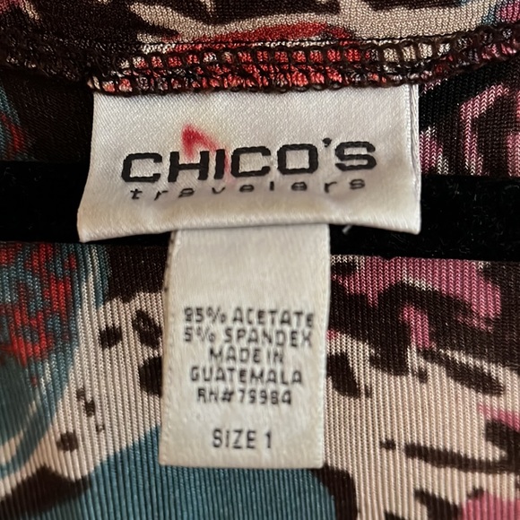 Chico 3/4 sleeve top; Brown with large flower print; Size 1 (Size 8) - Picture 2 of 3